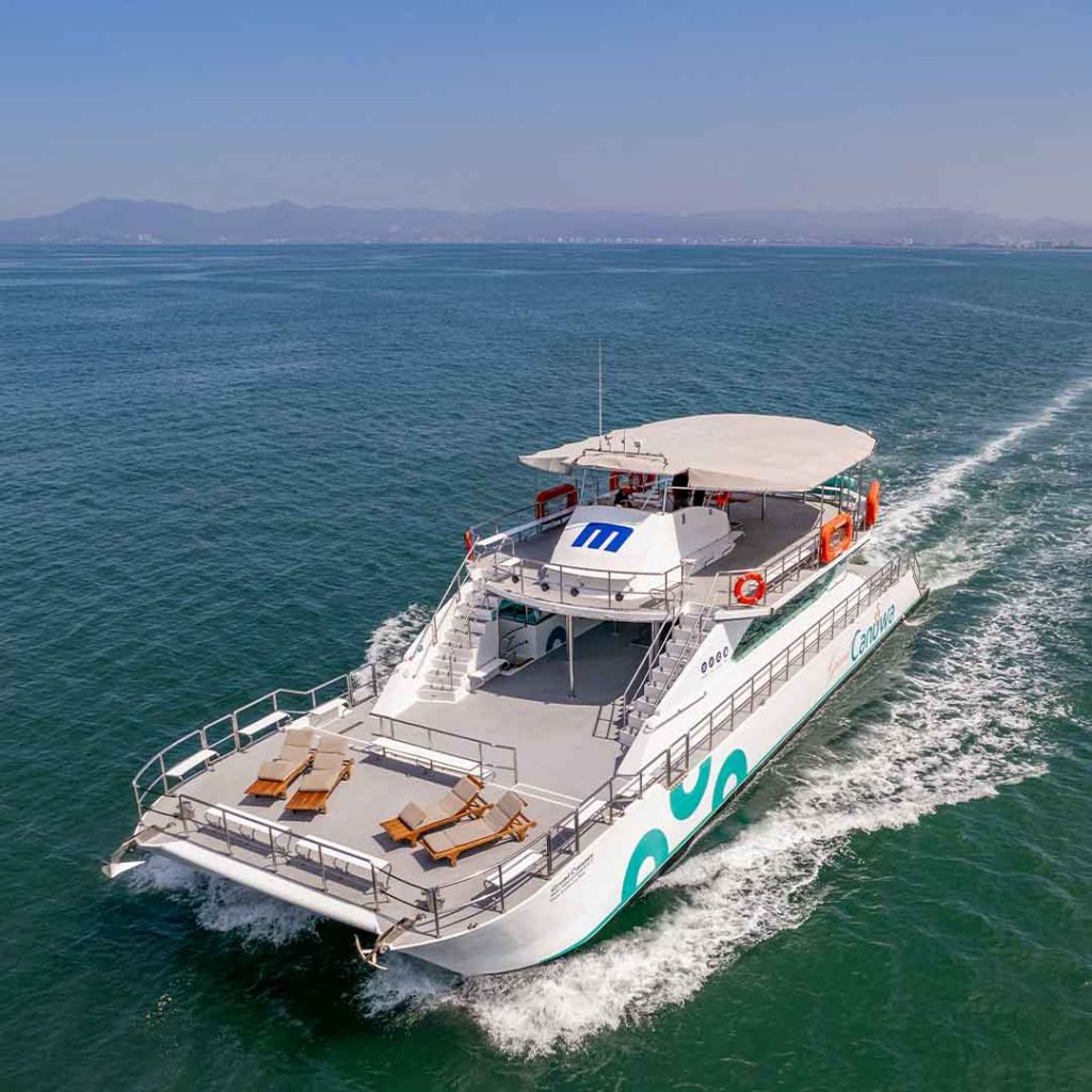 Gran Canuwa: Puerto Vallarta Catamaran charter