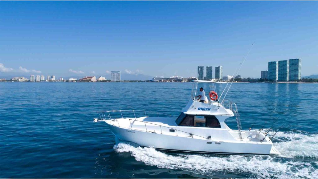 Puerto Vallarta Fishing Charter, Karina II boat