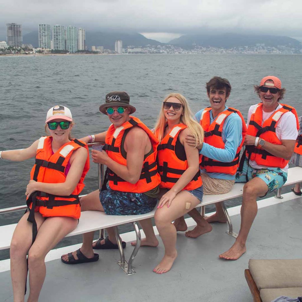 Gran Canuwa: Puerto Vallarta Catamaran charter