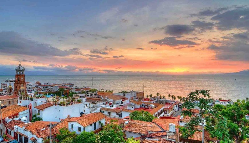 The Ultimate Puerto Vallarta Checklist: 15 Unforgettable Things To Do