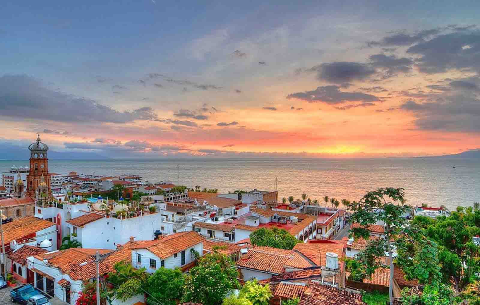 The Ultimate Puerto Vallarta Checklist: 15 Unforgettable Things To Do