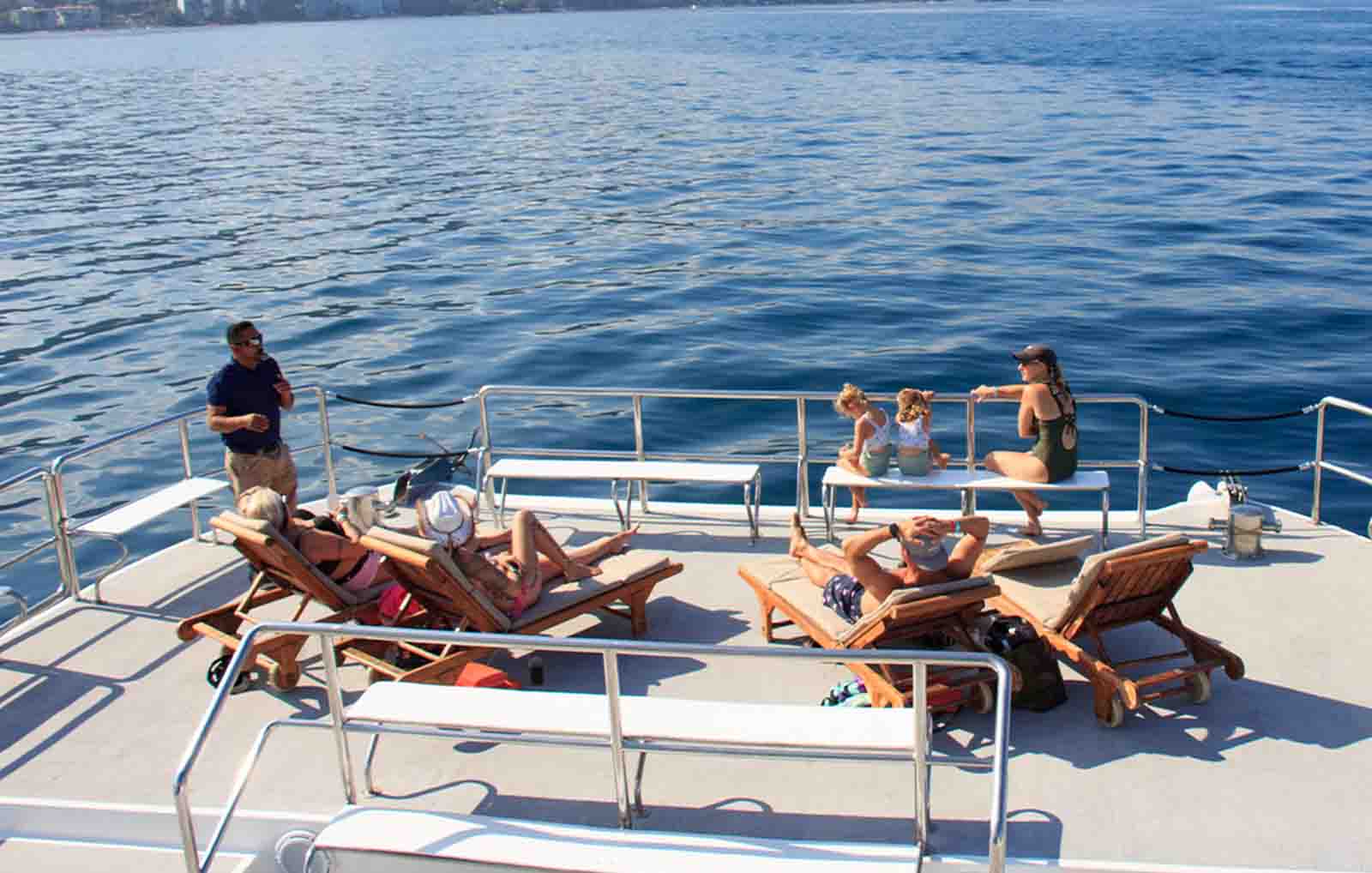 Sail in Style: Experience Ultimate Comfort with a Puerto Vallarta Catamaran Charter