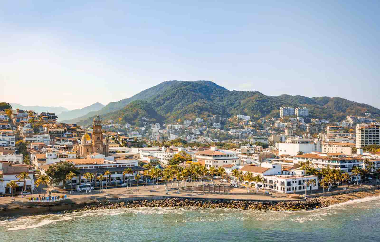 Solo in Paradise: Discover the Best of Puerto Vallarta on Your Own